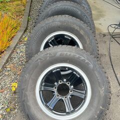 取引終了BSスタッドレスタイヤ＆ホイール 4本 16インチ 265/70R16 プラド等