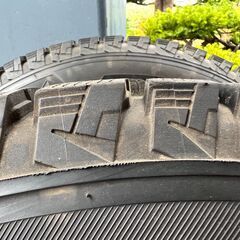 取引終了BSスタッドレスタイヤ＆ホイール 4本 16インチ 265/70R16 プラド等