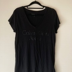 Calvin Klein Tシャツ