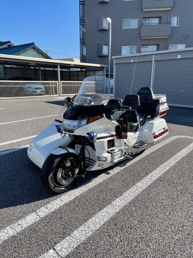 ホンダ ゴールドウィング GT2000 スーパーレア バイク