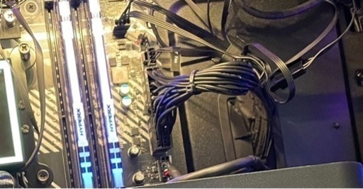 メモリ8G×2枚 16G DDR4 3733 RGB