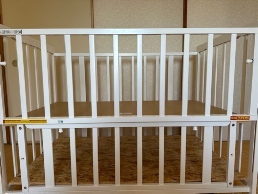 美品　ベビーベッド＋combi miniベビー布団一式10点セット＋敷布4点
