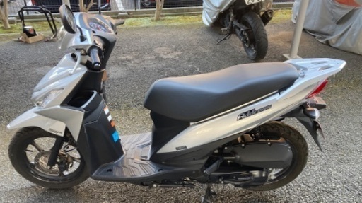 スズキ　アドレス110　走行200km未満　状態良い