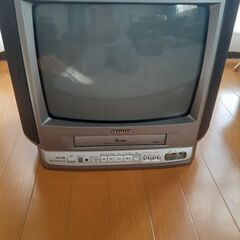 VHSビデオ内蔵型テレビ
