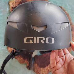 GIRO スノーボードヘルメット　Lサイズ　頭回り60cm