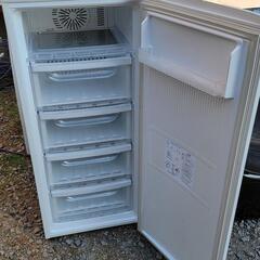 MITSUBISHI 冷凍庫 122L 34kg 動作確認済(γ)