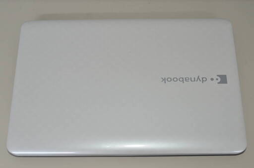 最新Windows11+office 爆速新品SSD256GB 東芝Dynabook T351/57CW 高性能 第二世代i5/4GB/無線内蔵/USB3.0/HDMI/ブルーレイ/便利ソフト
