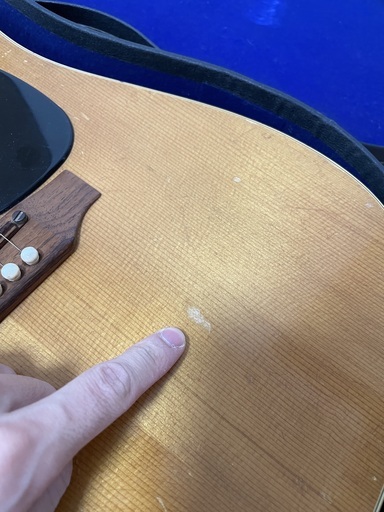 希少!Gibson Jubilee ギブソン ヴィンテージ風レリック アコースティックギター(本体傷あり)(社外ケース付き)