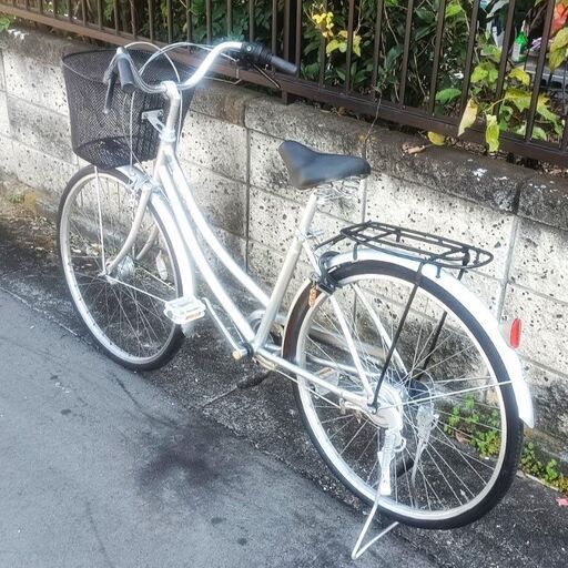 ☆美品！お届け可！☆ 26インチ 自転車 『NICE FRIEND』 シマノ 6段 