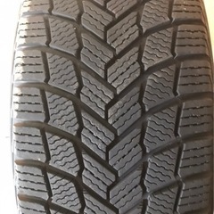 スタッドレスタイヤ、冬用タイヤ