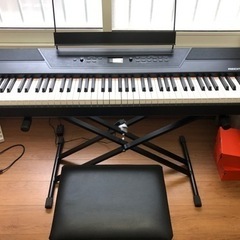 電子ピアノ　88鍵盤　ALESIS RECITAL PRO