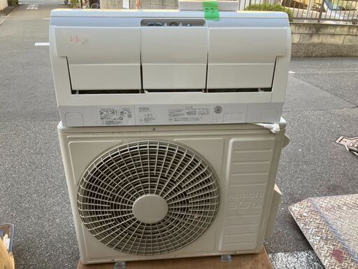 ☆中古￥42,800！HITACHI　12~14畳ルームエアコン　家電　2010年製　RAS-X40H2(W)型　【BK067】