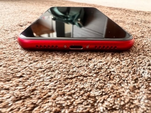 iPhone 7 大人しい Red 128 GB 大幅値下げ❗️❗️