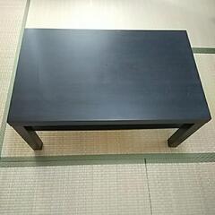 IKEAの黒いテーブル