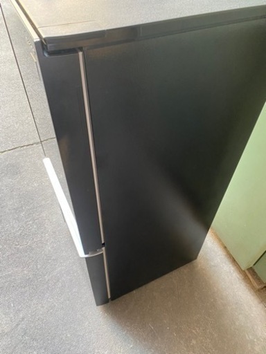 美品‼︎冷凍ストッカー4，4ℓ お値打ち価格（21.978円）税込み 蒸し暑い 