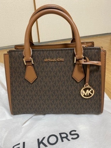 未使用 Michael Kors