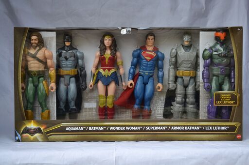DC COMICS　Exclusive  バットマン　スーパーマン　などフィギュア　6体セット　コレクション
