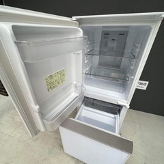 🌸オシャレ強化ガラスドア　シャープ１３７L🌸大阪市内配達設置無料🉐