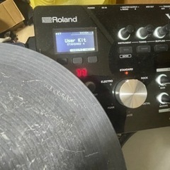 (受け渡し予定者決まりました)電子ドラム　ローランド　td-25