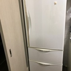 冷蔵庫　ナショナル 2004年製 NR-C323M-W形