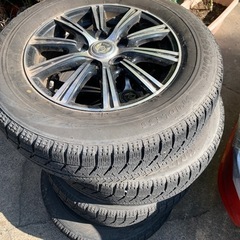205/65R15スタッドレス、アルミ　ブリヂストンブリザックVRX中古4本セット！