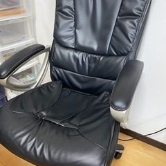 オフィス　ボス椅子　パソコン椅子　ニトリ５万頃購入