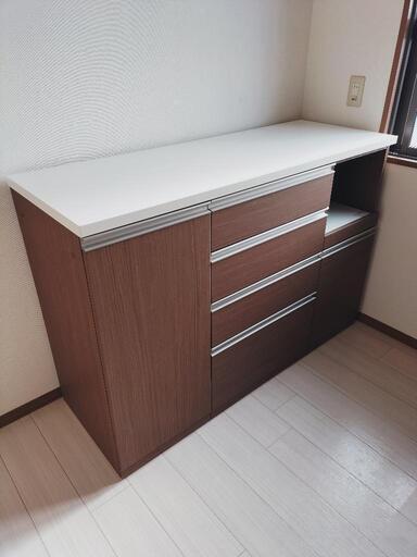状態良好！ニトリ キッチンカウンター リガーレ 食器棚 レンジボード W140 D50.5 H96cm 愛知県豊橋市