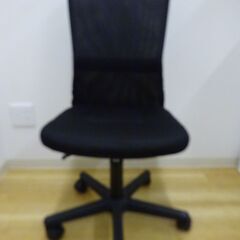黒い椅子３