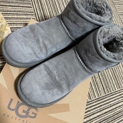 値下げ　7000→5000 UGG ムートンブーツ　クラシックミニ