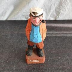 1110-044 【無料】 木彫り船長人形