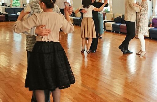 誰でも踊れるペアダンスsudayclass 初心者の会 助川ダンス 戸越銀座のワークショップのイベント参加者募集 無料掲載の掲示板 ジモティー
