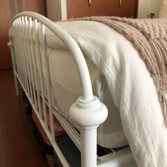 【セット】ダブルベッドマットレス&パイプベッド | ホワイト