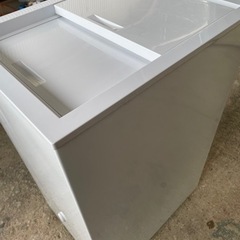 ⭐️美品!スリムな冷凍ストッカー!⭐️飲食店はもちろんご家庭でも‼︎⭐️