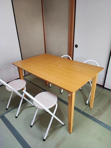 テーブル椅子セット