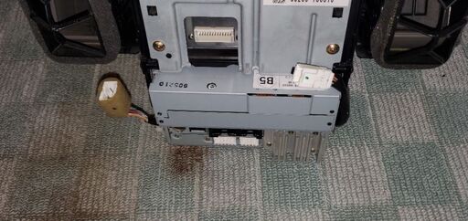 M35ステージア純正オーディオになります。
