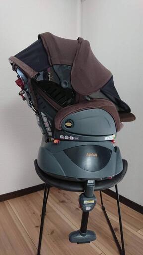 (交渉中) 美品★チャイルドシート★アップリカ フラディアS Fladea ★新生児から4才