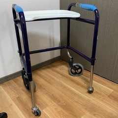 介護用　歩行器