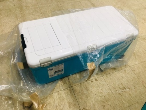 【未使用】伸和 クーラーボックス 76L