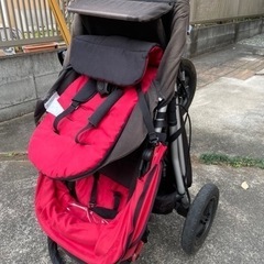 マウンテンバギープラスワン（二人乗りベビーカー）