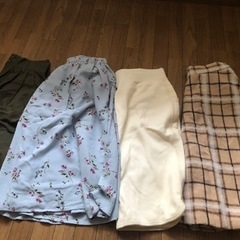 スカート/パンツ/ワンピース　MーL