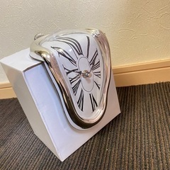 ⁑ほぼ未使用⁑ 置時計 掛時計 溶ける メルト ユニーク 面白い 時計
