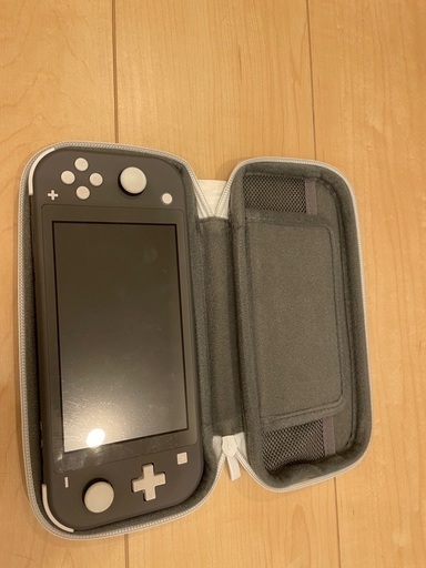 ニンテンドースイッチライト　グレー