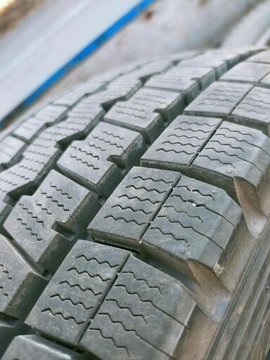 DUNLOP スタッドレス 6本 トラック ランクル貨物LTタイヤ205/70/16  