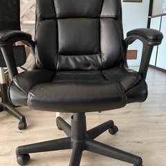 パソコンデスク、チェア込みでお安く譲ります。 puntojoyero.com