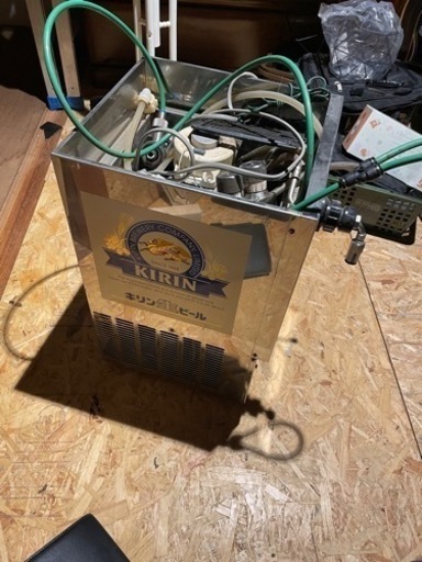 キリン専用ビールサーバー キリンの月額制ビールは大人気なのに、なぜ再開できないのか：水曜