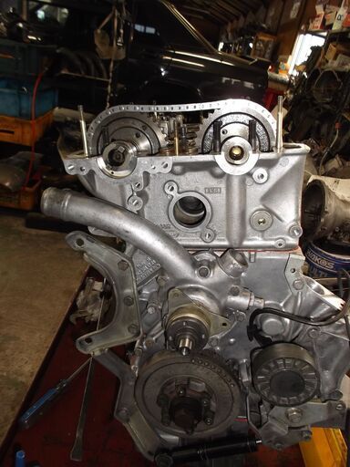 ヤングクラシツク―ベンツ190E-23-16Vリビルトエンジン販売