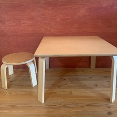 無印良品　合板子供用テーブルとイス　ローテーブル　机
