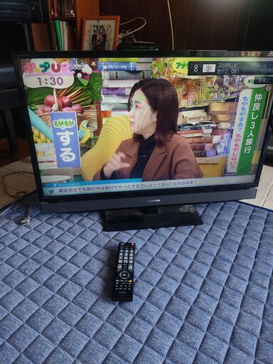 TOSHIBA　レグザ液晶TV　32インチ　2013年