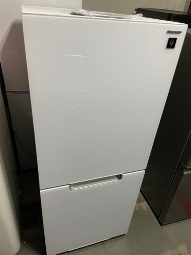 2021年製、2022年2月買いました。冷蔵庫 PLAINLY（プレーンリー） クリアホワイト SJ-GD15G-W [2ドア /右開き/左開き付け替えタイプ /152L]