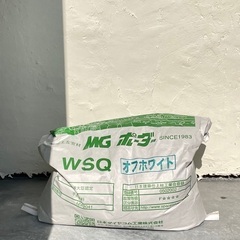 能登の土から作られた珪藻土10kg オフホワイト　日本ダイヤコム